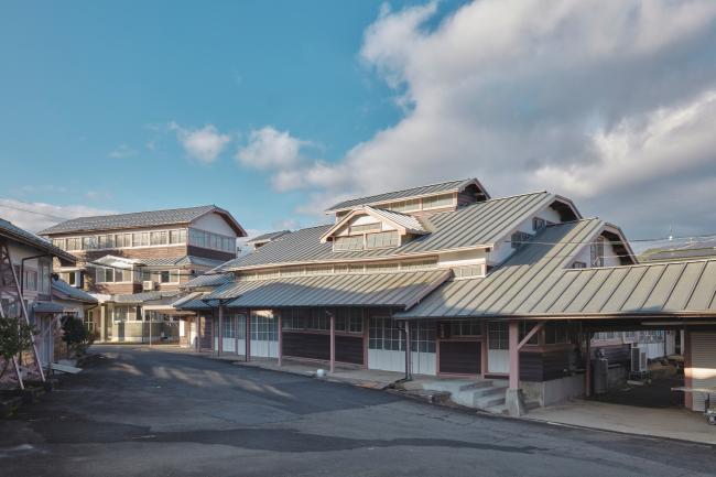 山形県_オリエンタルカーペット株式会社染色棟_20_外観東南側より